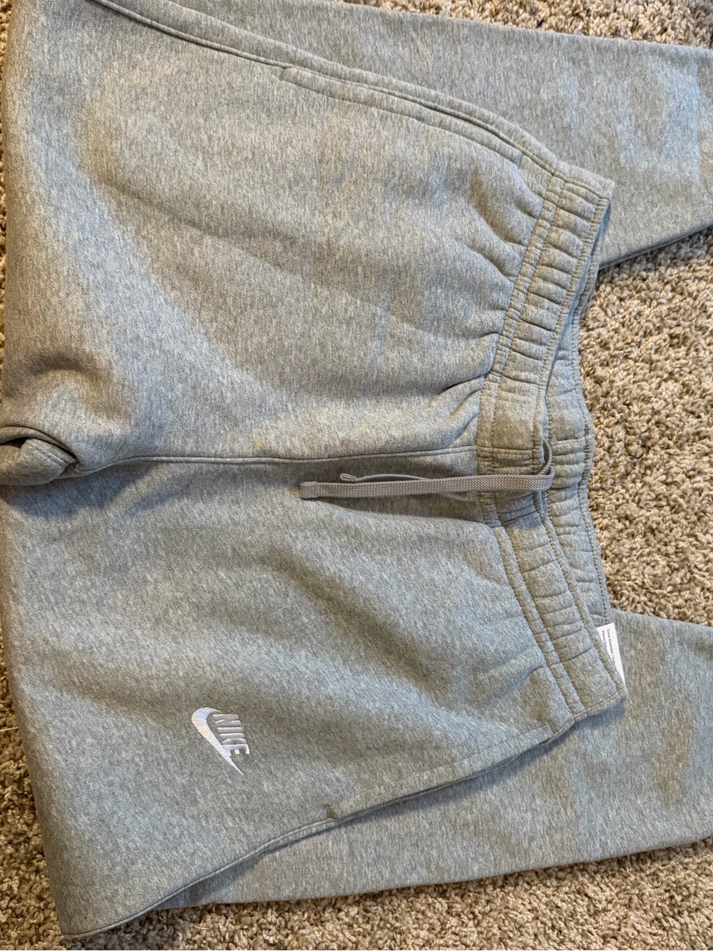 Nike Men’s Light Gray Pullover Joggers with White Logo